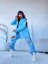 Oversize švarkas su juodomis rankovių sagomis - SOFT BLUE